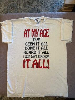 White Short-Sleeve Graphic Tee with Bold Red Motto